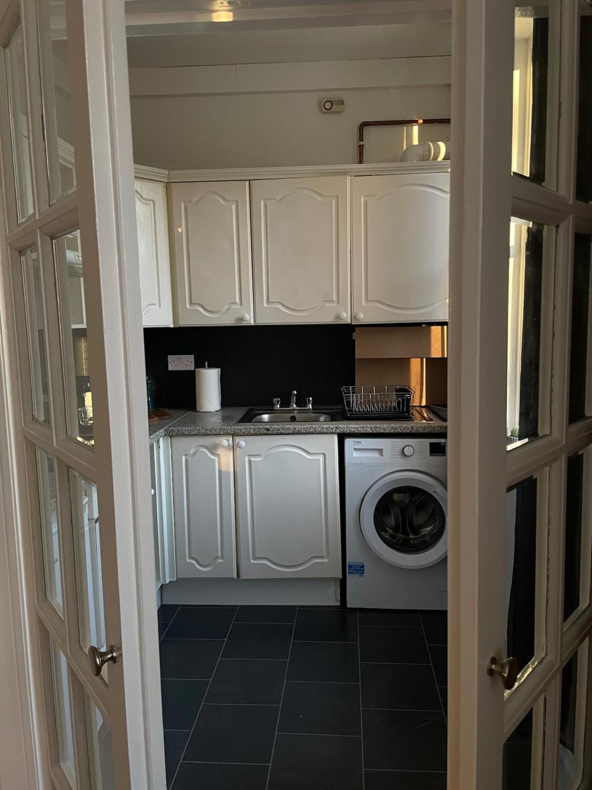 Cozy Flat In The Heart Of Leith Apartment EDI Exterior photo