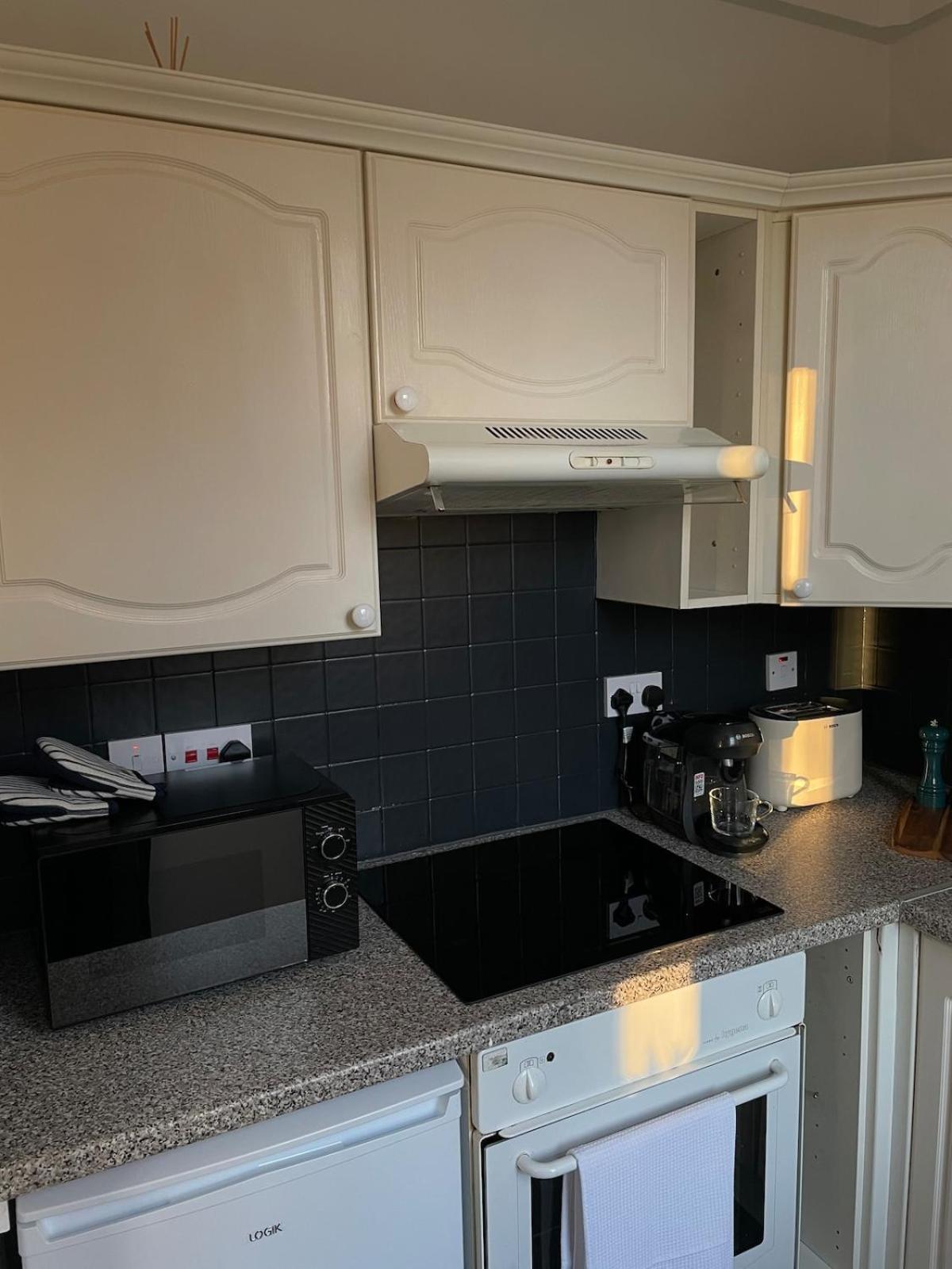 Cozy Flat In The Heart Of Leith Apartment EDI Exterior photo